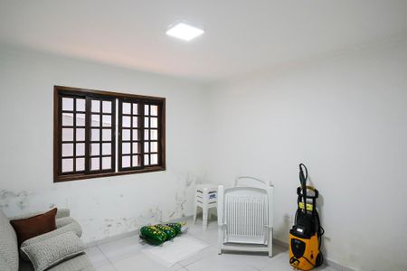 Casa à venda com 490m², 4 quartos e 6 vagasCasa área de serviço