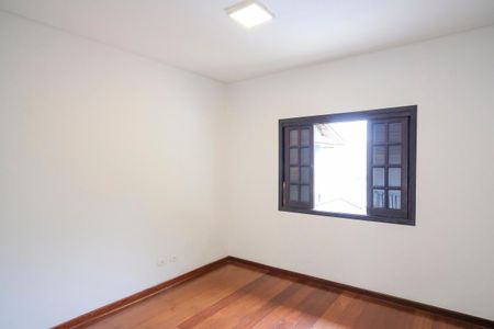 Casa à venda com 490m², 4 quartos e 6 vagasQuarto