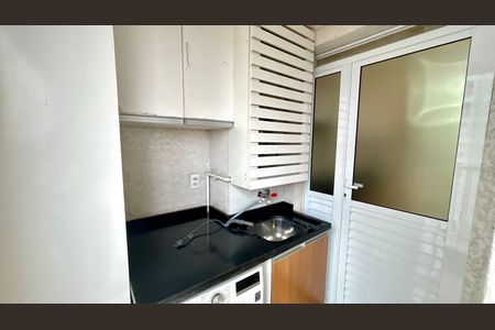 Apartamento à venda com 43m², 2 quartos e 1 vaga Apartamento à venda com 43m², 2 quartos e 1 vagaÁrea de Serviço