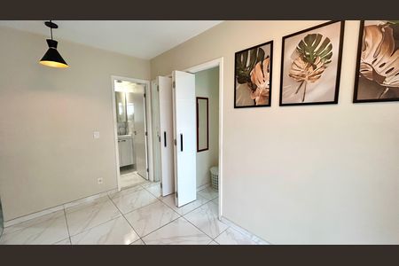 Apartamento à venda com 43m², 2 quartos e 1 vaga Apartamento à venda com 43m², 2 quartos e 1 vagaSala
