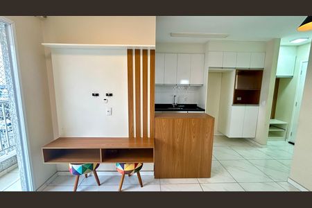 Apartamento à venda com 43m², 2 quartos e 1 vaga Apartamento à venda com 43m², 2 quartos e 1 vagaSala