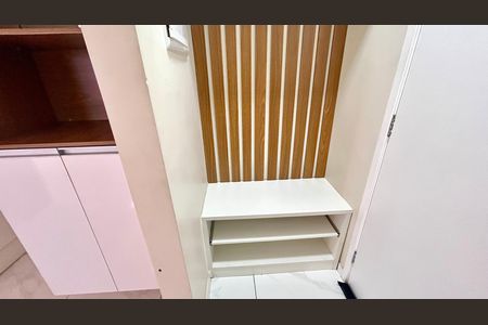 Apartamento à venda com 43m², 2 quartos e 1 vaga Apartamento à venda com 43m², 2 quartos e 1 vagaCozinha