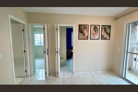 Apartamento à venda com 43m², 2 quartos e 1 vaga Apartamento à venda com 43m², 2 quartos e 1 vagaSala