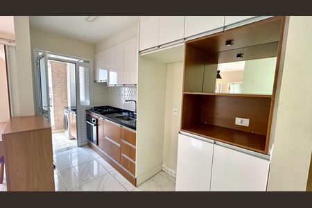 Apartamento à venda com 43m², 2 quartos e 1 vaga Apartamento à venda com 43m², 2 quartos e 1 vagaCozinha