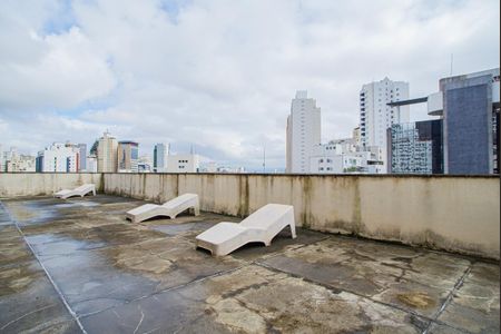 Studio à venda com 27m², 1 quarto e sem vaga Studio à venda com 27m², 1 quarto e sem vagaÁrea comum - Terraço/Solário