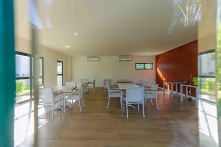 Apartamento à venda com 60m², 2 quartos e 1 vagaÁrea comum