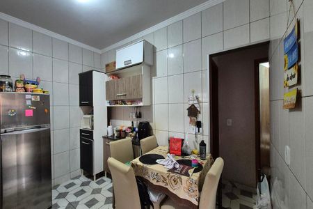 Casa à venda com 488m², 3 quartos e 8 vagas Casa à venda com 488m², 3 quartos e 8 vagasCozinha