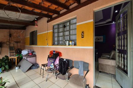 Casa à venda com 488m², 3 quartos e 8 vagas Casa à venda com 488m², 3 quartos e 8 vagasÁrea de Serviço