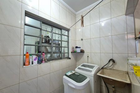 Casa à venda com 488m², 3 quartos e 8 vagas Casa à venda com 488m², 3 quartos e 8 vagasÁrea de Serviço