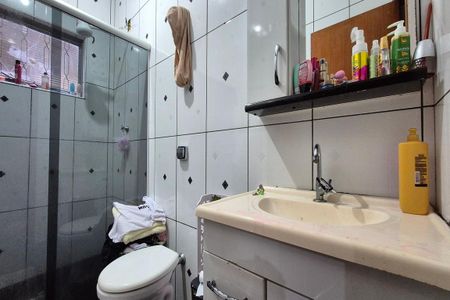 Casa à venda com 488m², 3 quartos e 8 vagas Casa à venda com 488m², 3 quartos e 8 vagasBanheiro