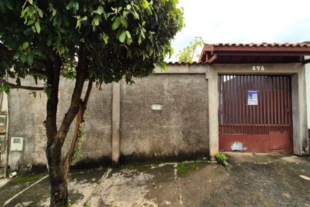 Casa à venda com 488m², 3 quartos e 8 vagas Casa à venda com 488m², 3 quartos e 8 vagasFachada do Prédio