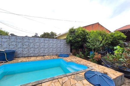 Casa à venda com 488m², 3 quartos e 8 vagas Casa à venda com 488m², 3 quartos e 8 vagasÁrea comum - Piscina