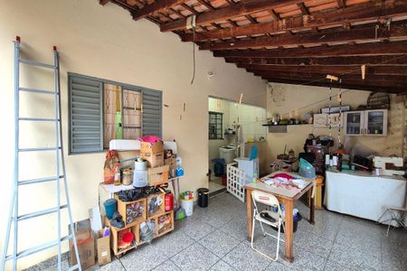 Casa à venda com 488m², 3 quartos e 8 vagas Casa à venda com 488m², 3 quartos e 8 vagasÁrea comum