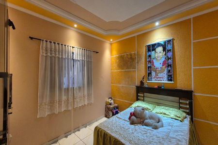 Casa à venda com 488m², 3 quartos e 8 vagas Casa à venda com 488m², 3 quartos e 8 vagasQuarto 1