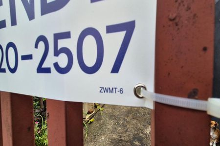 Casa à venda com 488m², 3 quartos e 8 vagas Casa à venda com 488m², 3 quartos e 8 vagasPlaca Instalada