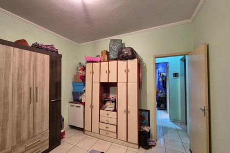 Casa à venda com 488m², 3 quartos e 8 vagas Casa à venda com 488m², 3 quartos e 8 vagasQuarto 2