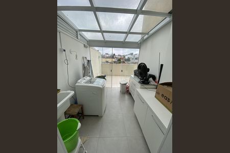 Apartamento à venda com 117m², 2 quartos e 1 vaga Apartamento à venda com 117m², 2 quartos e 1 vagaÁrea de Serviço