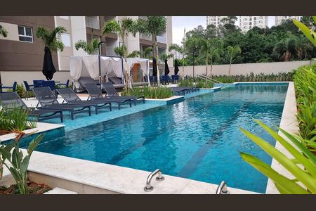 Studio para alugar com 25m², 1 quarto e sem vaga Studio para alugar com 25m², 1 quarto e sem vagaÁrea comum - Piscina
