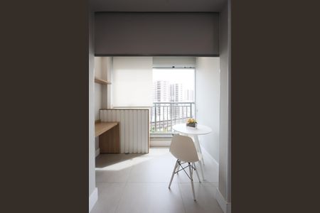 Studio para alugar com 25m², 1 quarto e sem vaga Studio para alugar com 25m², 1 quarto e sem vagastudio varanda