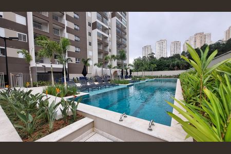 Studio para alugar com 25m², 1 quarto e sem vaga Studio para alugar com 25m², 1 quarto e sem vagaÁrea comum - Piscina