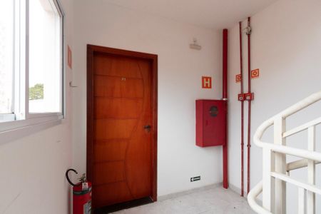 Apartamento para alugar com 68m², 2 quartos e 1 vaga
