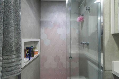 Apartamento à venda com 58m², 2 quartos e 1 vaga Apartamento à venda com 58m², 2 quartos e 1 vagaBanheiro da Suíte