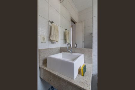 Casa para alugar com 70m², 2 quartos e sem vaga Casa para alugar com 70m², 2 quartos e sem vagaBanheiro