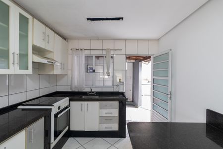Casa para alugar com 70m², 2 quartos e sem vaga Casa para alugar com 70m², 2 quartos e sem vagaCozinha
