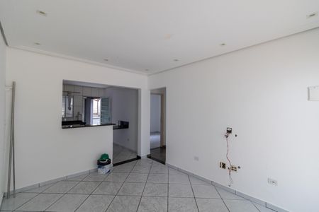 Casa para alugar com 70m², 2 quartos e sem vaga Casa para alugar com 70m², 2 quartos e sem vagaSala
