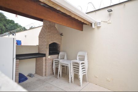 Casa de condomínio para alugar com 63m², 2 quartos e 1 vagaÁrea comum - Churrasqueira