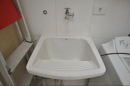 Casa de condomínio para alugar com 63m², 2 quartos e 1 vagaÁrea de Serviço