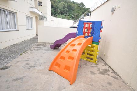 Casa de condomínio para alugar com 63m², 2 quartos e 1 vagaÁrea comum - Playground