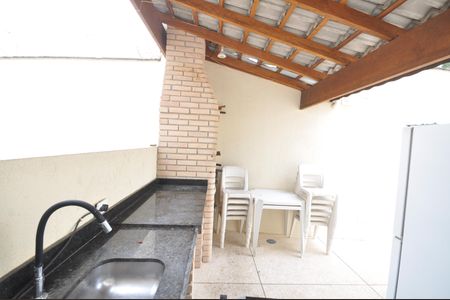 Casa de condomínio para alugar com 63m², 2 quartos e 1 vagaÁrea comum - Churrasqueira