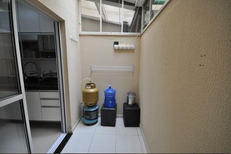 Casa de condomínio para alugar com 63m², 2 quartos e 1 vagaÁrea de Serviço