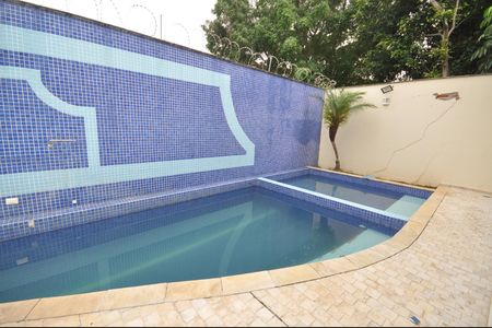 Casa de condomínio para alugar com 63m², 2 quartos e 1 vagaÁrea comum - Piscina