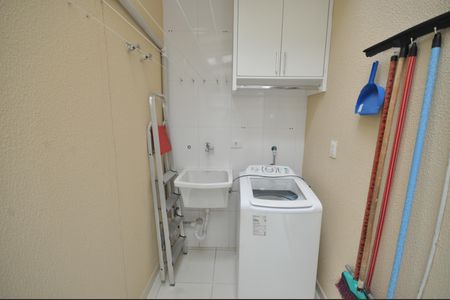 Casa de condomínio para alugar com 63m², 2 quartos e 1 vagaÁrea de Serviço