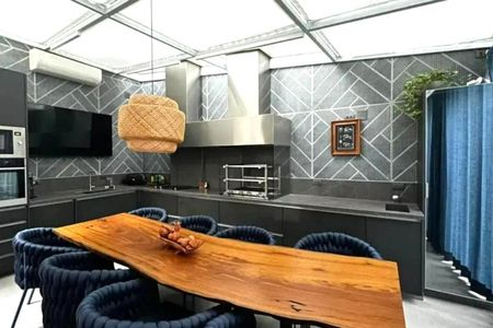 Foto 09 de casa à venda com 4 quartos, 330m² em Jardim Cordeiro, São Paulo