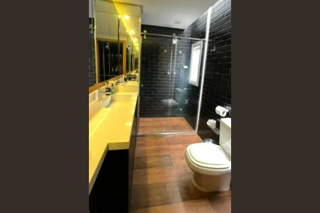 Foto 14 de casa à venda com 4 quartos, 330m² em Jardim Cordeiro, São Paulo