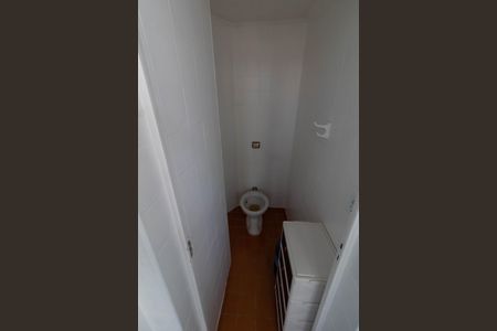 Apartamento para alugar com 57m², 1 quarto e 1 vaga Apartamento para alugar com 57m², 1 quarto e 1 vagaBANHEIRO DA ÁREA DE SERVIÇO
