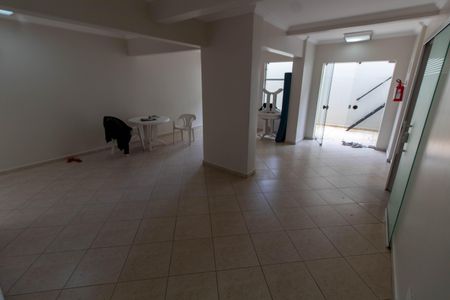 Apartamento para alugar com 57m², 1 quarto e 1 vaga Apartamento para alugar com 57m², 1 quarto e 1 vagaÁREA COMUM - SALÃO DE FESTAS