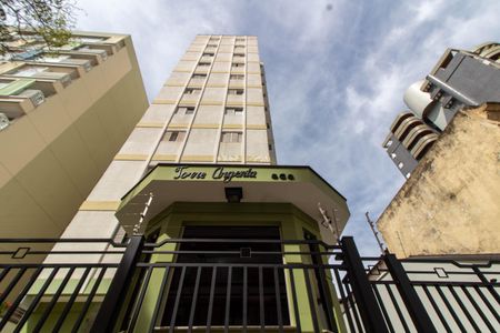Apartamento para alugar com 57m², 1 quarto e 1 vaga Apartamento para alugar com 57m², 1 quarto e 1 vagaFACHADA