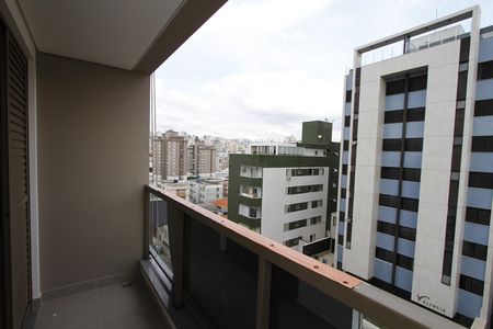 Apartamento à venda com 166m², 3 quartos e 2 vagasVaranda da  Suíte