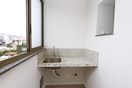 Apartamento à venda com 166m², 3 quartos e 2 vagasÁrea de Serviço
