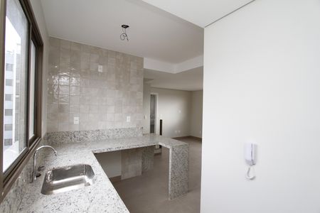 Apartamento à venda com 166m², 3 quartos e 2 vagasCozinha