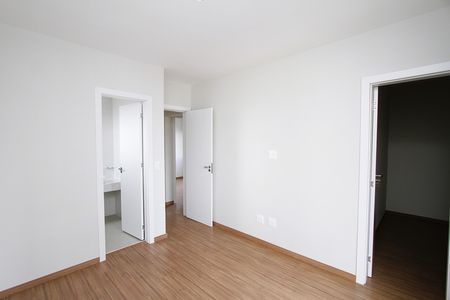 Apartamento à venda com 166m², 3 quartos e 2 vagasQuarto 1 - Suíte