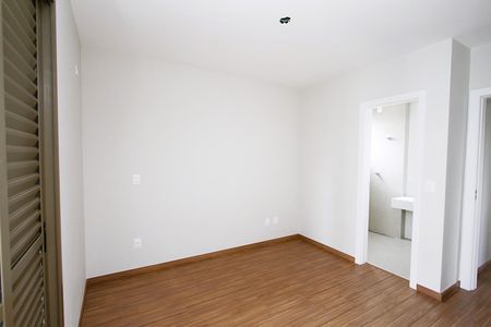 Apartamento à venda com 166m², 3 quartos e 2 vagasQuarto 1 - Suíte