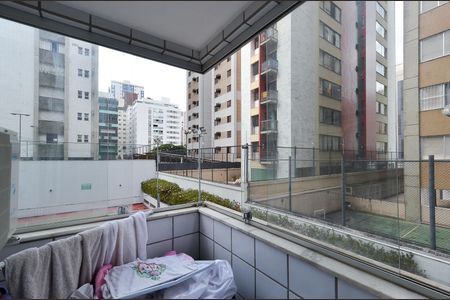 Apartamento à venda com 70m², 2 quartos e 2 vagasVaranda da suite
