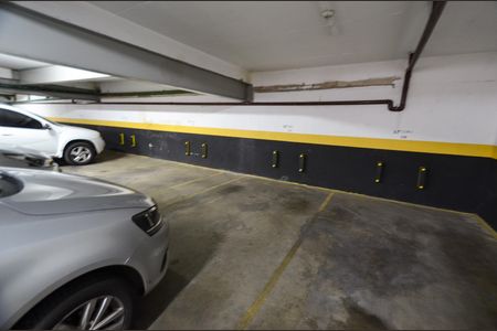 Apartamento à venda com 70m², 2 quartos e 2 vagasGaragem