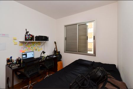 Apartamento à venda com 70m², 2 quartos e 2 vagasQuarto2