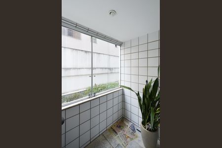 Apartamento à venda com 70m², 2 quartos e 2 vagasVaranda